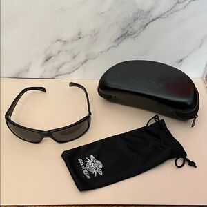 Black Flys Polarized Black Sunglasses with Case